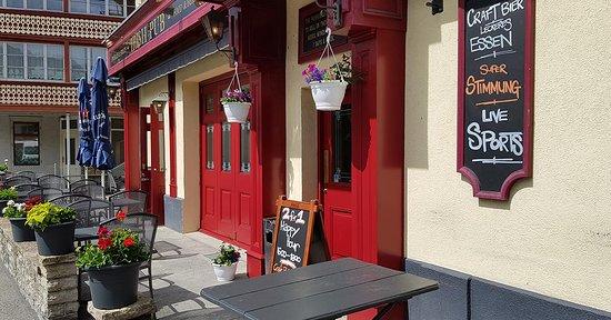 The 3 Tells Irish Pub